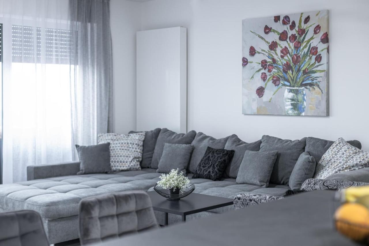 Exklusive Neubau-Ferienwohnung Mit Fernsicht Costanza Esterno foto