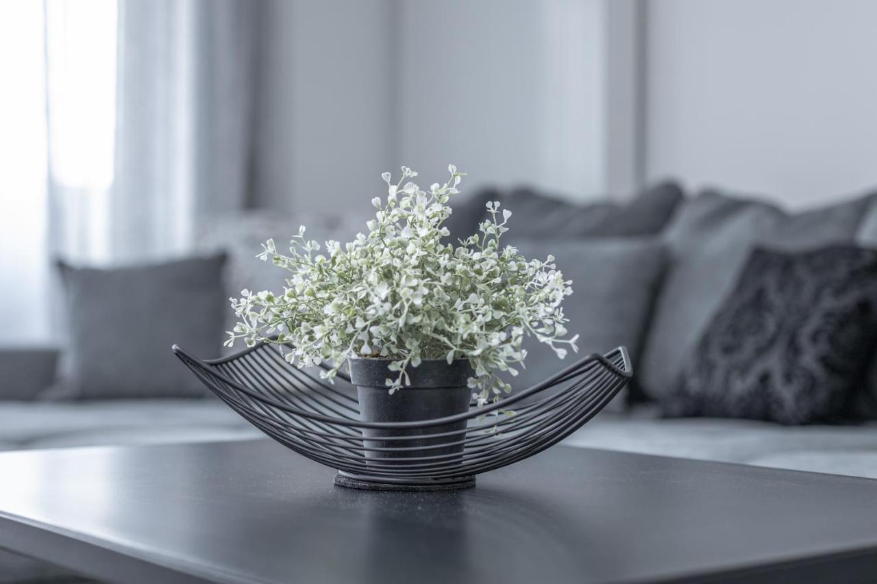 Exklusive Neubau-Ferienwohnung Mit Fernsicht Costanza Esterno foto
